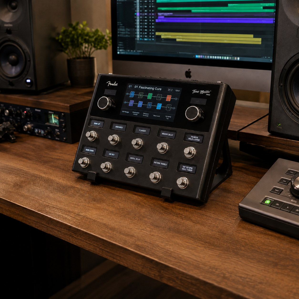 Desk Stand for Fender Tone Master Pro